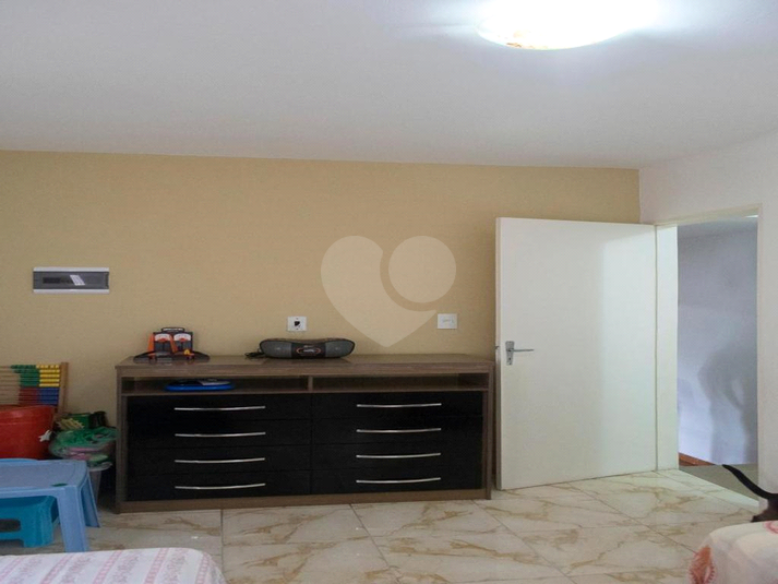 Foto REO895393