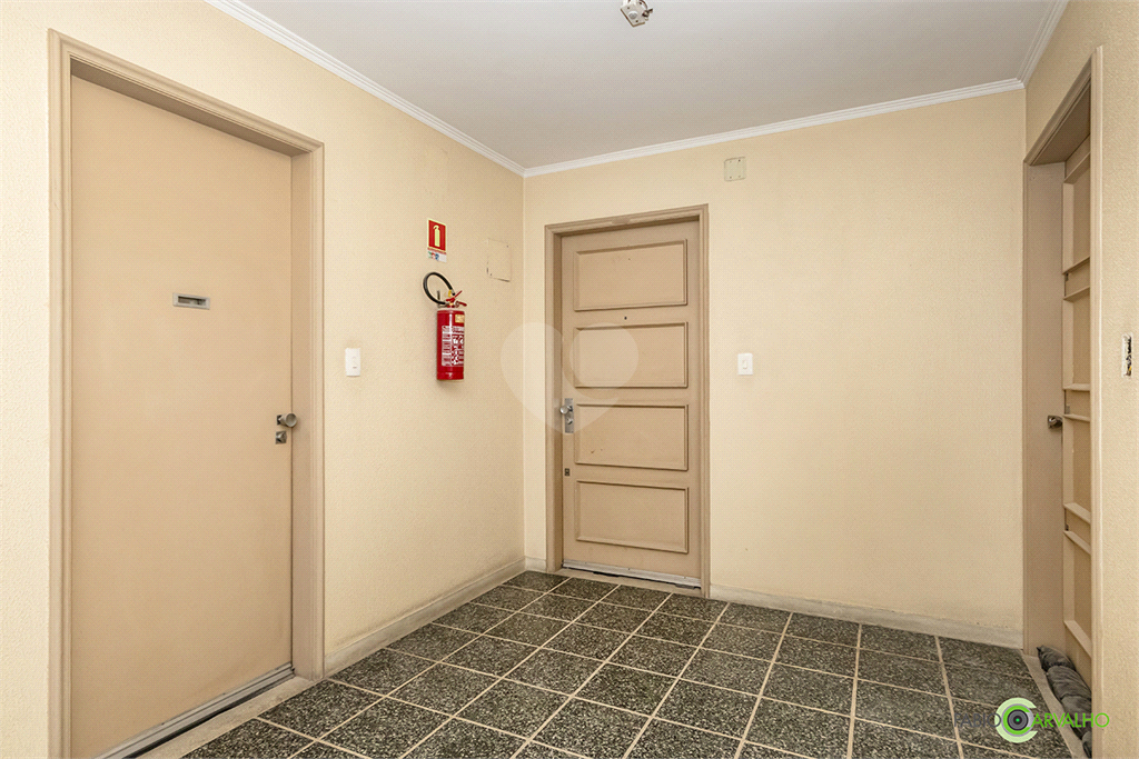 Venda Apartamento Porto Alegre Petrópolis REO896460 42