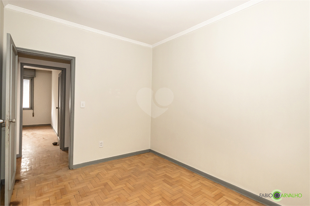 Venda Apartamento Porto Alegre Petrópolis REO896460 15