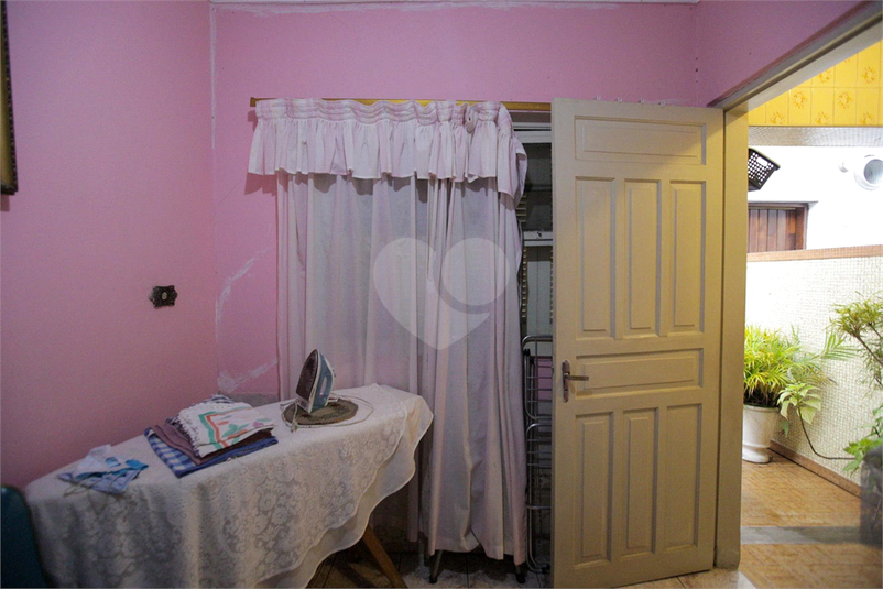 Foto REO897075