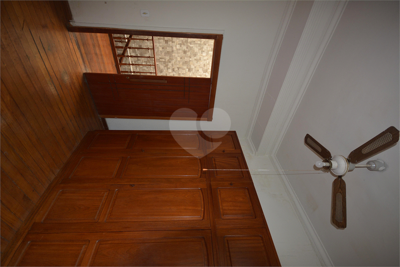 Foto REO897525