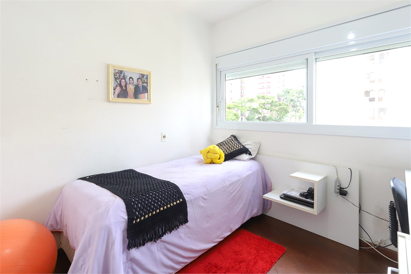 Venda Apartamento São Paulo Água Fria REO898126 13