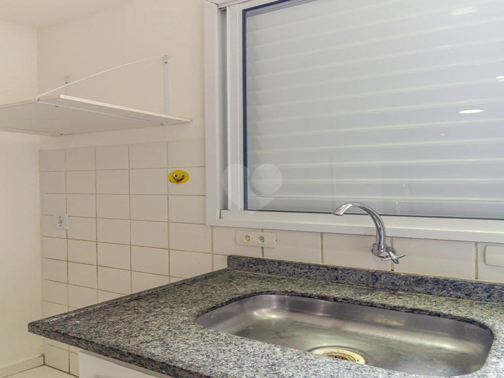 Venda Apartamento São Paulo República REO898397 15