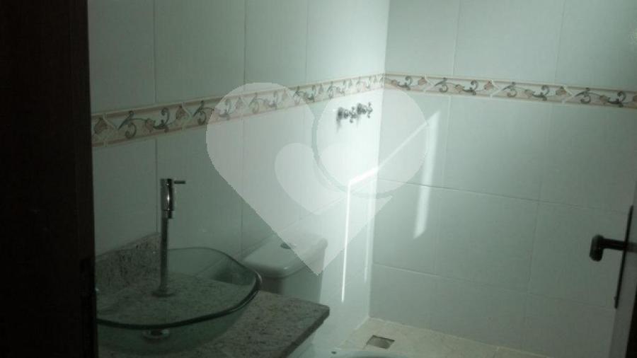 Foto REO8986