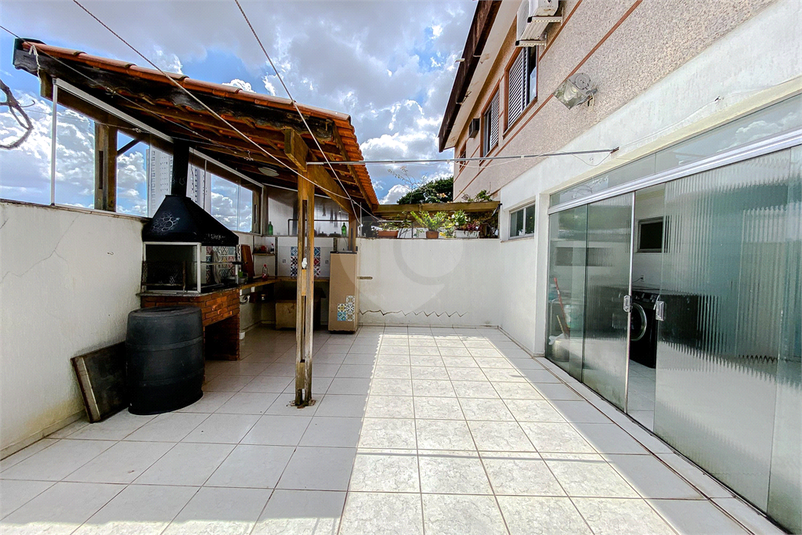 Foto REO898755