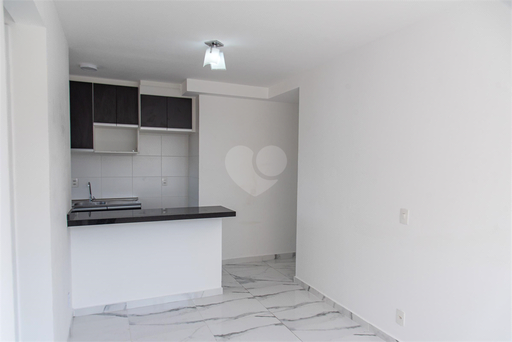 Venda Apartamento São Paulo Cambuci REO898936 3