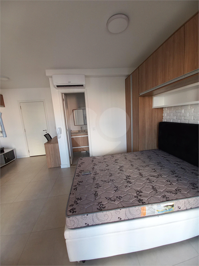 Venda Apartamento São Paulo Barra Funda REO899213 10