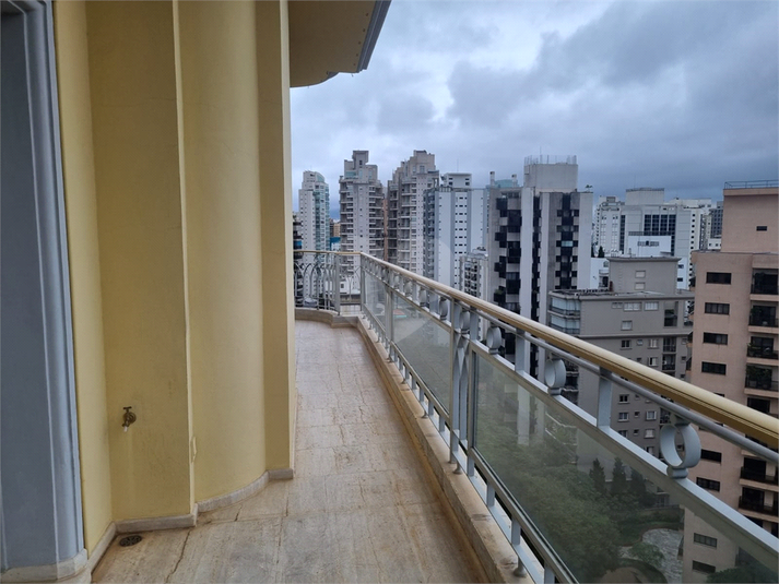 Foto REO900221