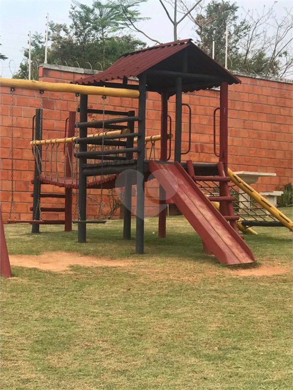 Venda Condomínio Salto Loteamento Terras De São Pedro E São Paulo REO900536 19