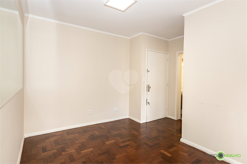 Venda Apartamento Porto Alegre Higienópolis REO900649 4