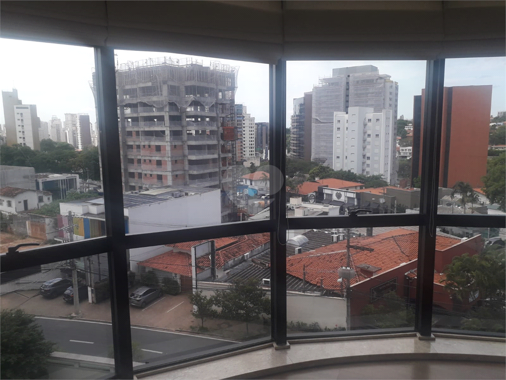 Venda Apartamento Campinas Cambuí REO901423 3