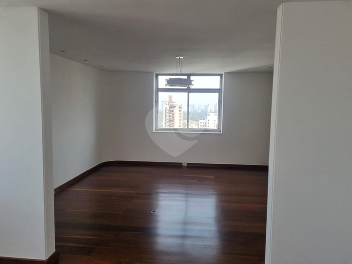 Venda Apartamento São Paulo Real Parque REO901592 2