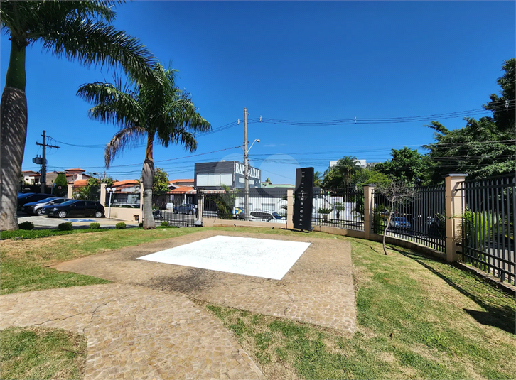 Foto REO902160