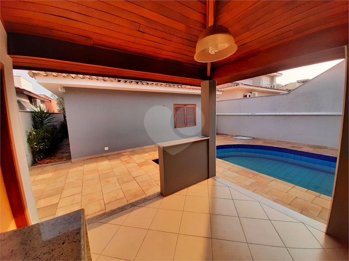 Foto REO903249