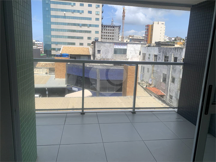 Venda Apartamento Salvador Amaralina REO903582 4