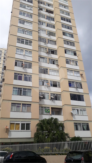 Venda Apartamento Salvador Costa Azul REO903782 35