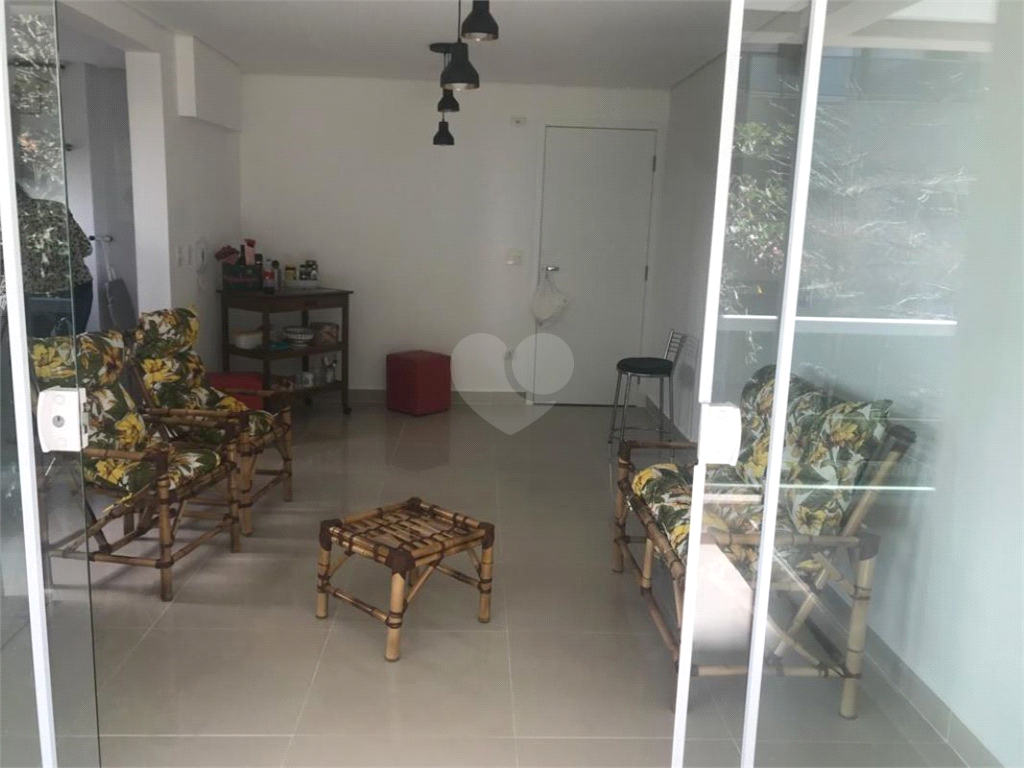 Venda Apartamento Guarujá Pitangueiras REO903943 3