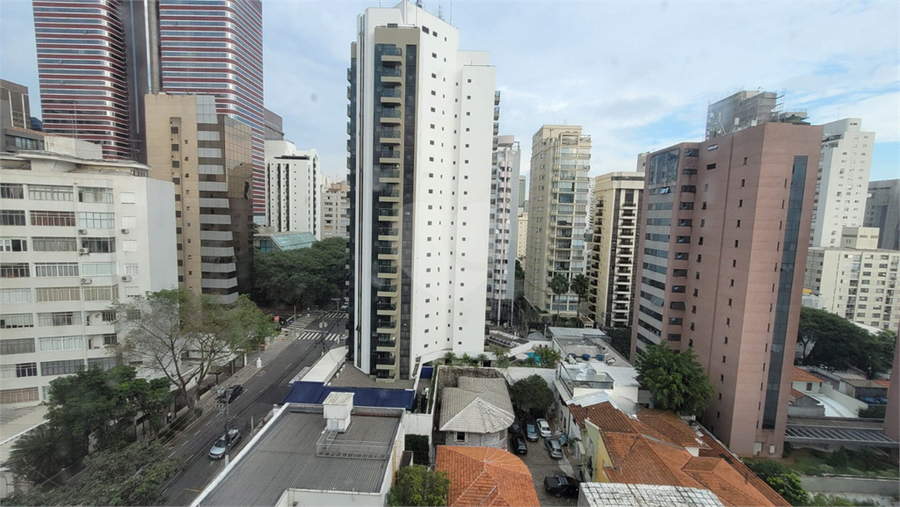 Foto REO904248