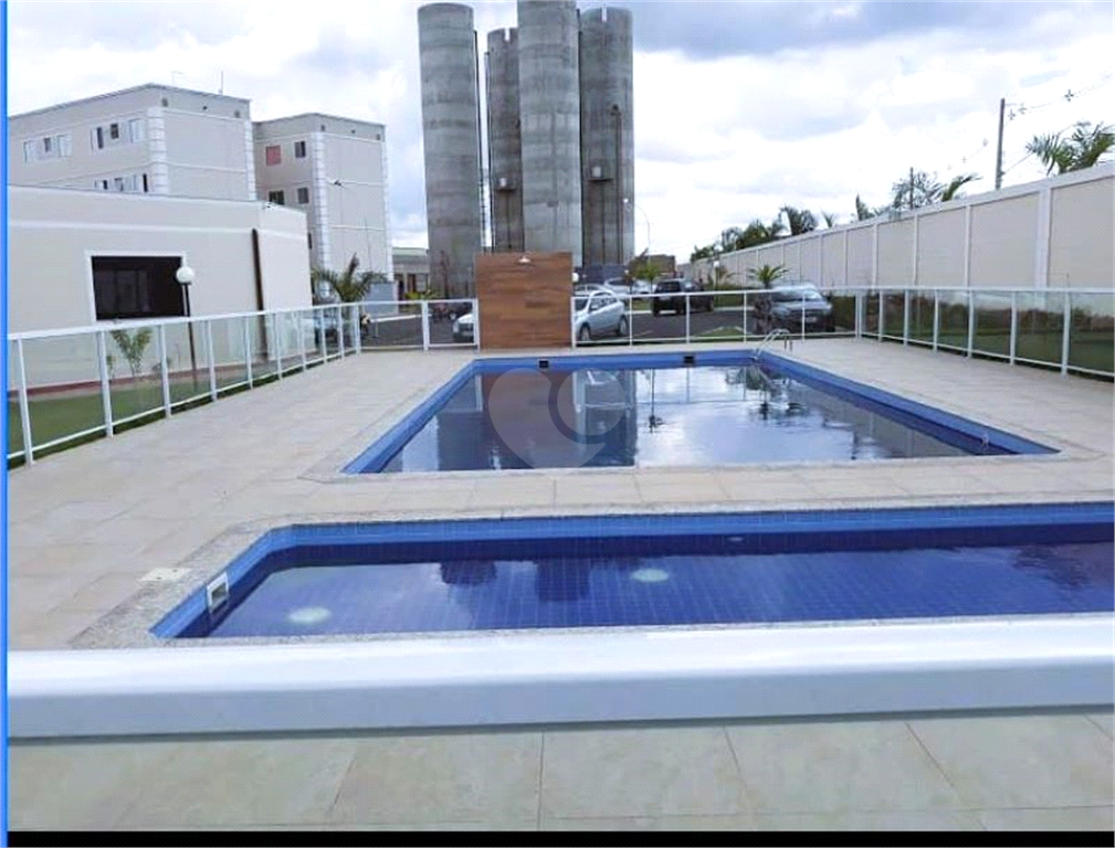 Venda Apartamento Salto Olaria REO905017 1