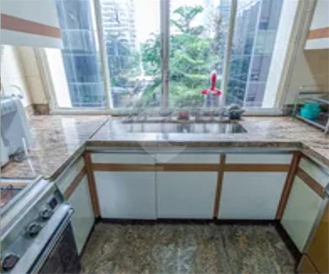 Venda Apartamento São Paulo Bela Vista REO905716 27