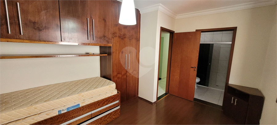 Foto REO906301
