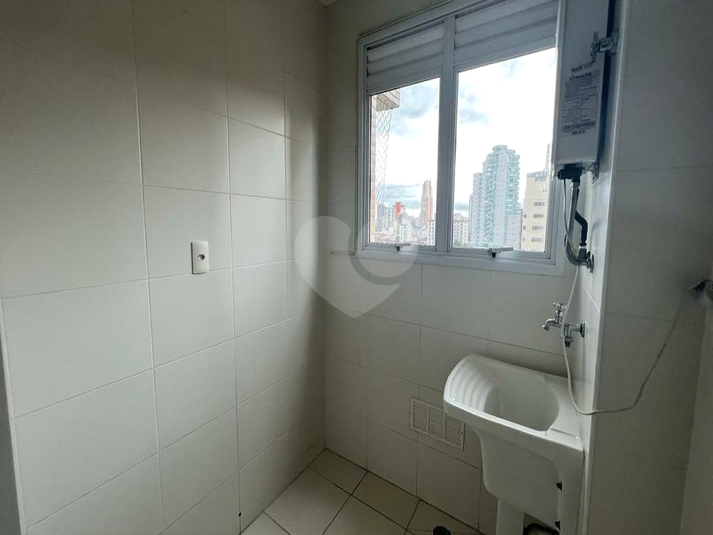 Aluguel Apartamento Santos Pompéia REO907303 22