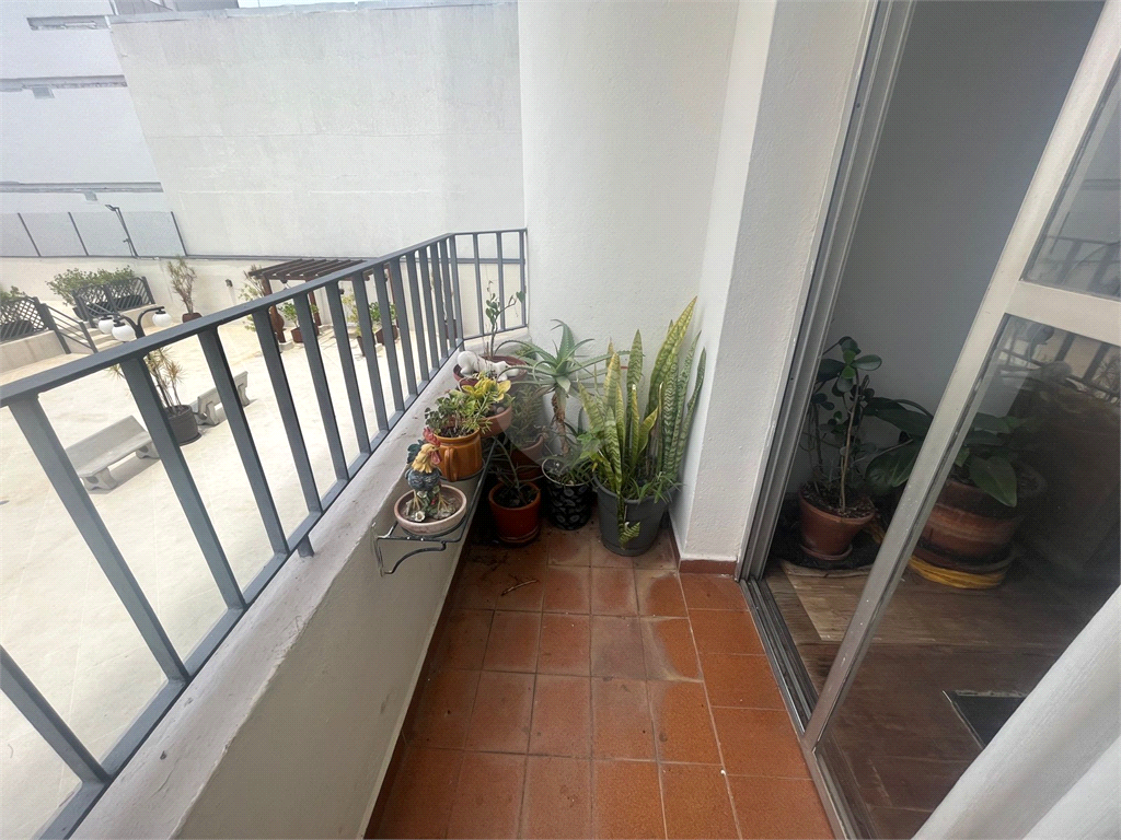 Venda Apartamento São Paulo Santana REO908670 3