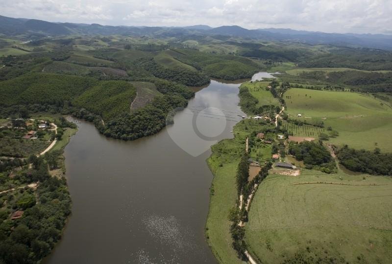 Venda Chácara Igaratá Centro REO90890 2