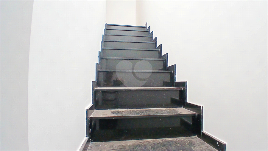 acesso ao piso superior