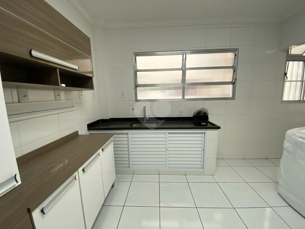 Venda Apartamento São Vicente Centro REO909470 11