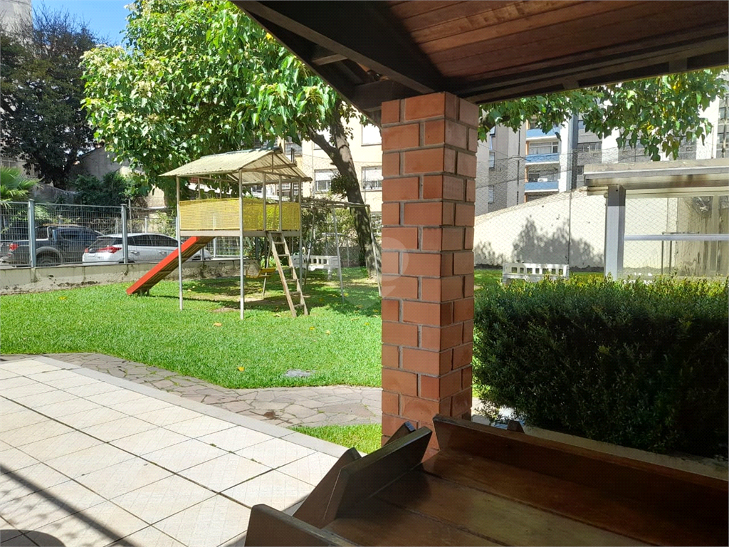 Venda Apartamento Porto Alegre Centro Histórico REO909556 41