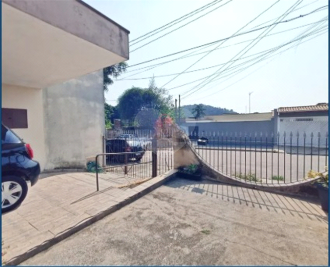 Foto REO910036
