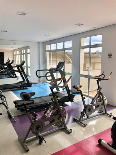 Salão de ginastica do prédio ( área de lazer )