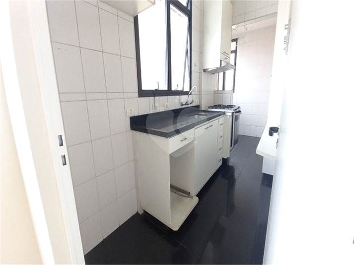 Venda Apartamento São Paulo Liberdade REO910404 23