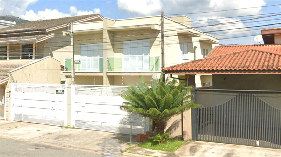 Foto REO910686