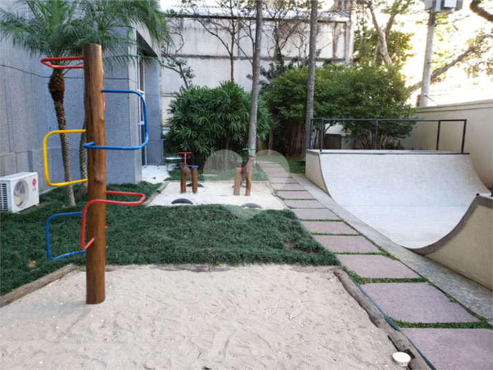 Foto REO910865