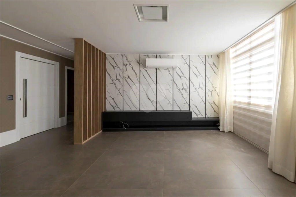 Venda Apartamento São Paulo Liberdade REO911008 3