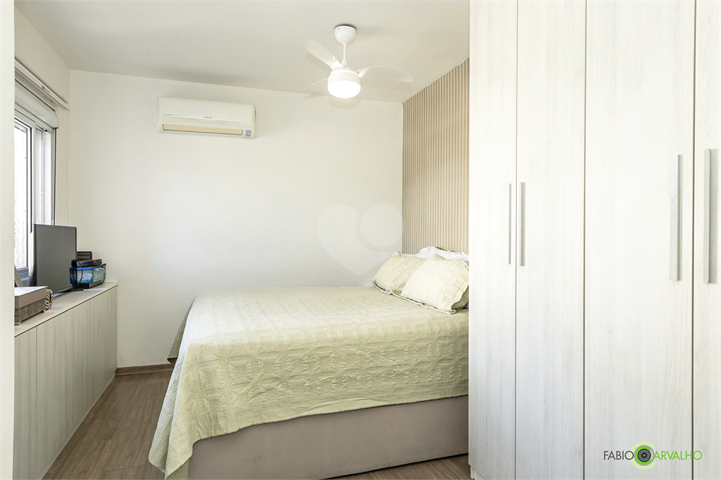 Venda Apartamento Porto Alegre Jardim Carvalho REO911130 19