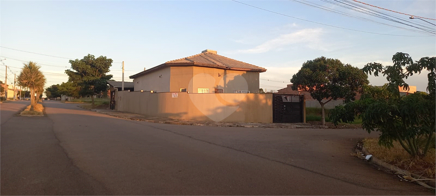 Foto REO911330