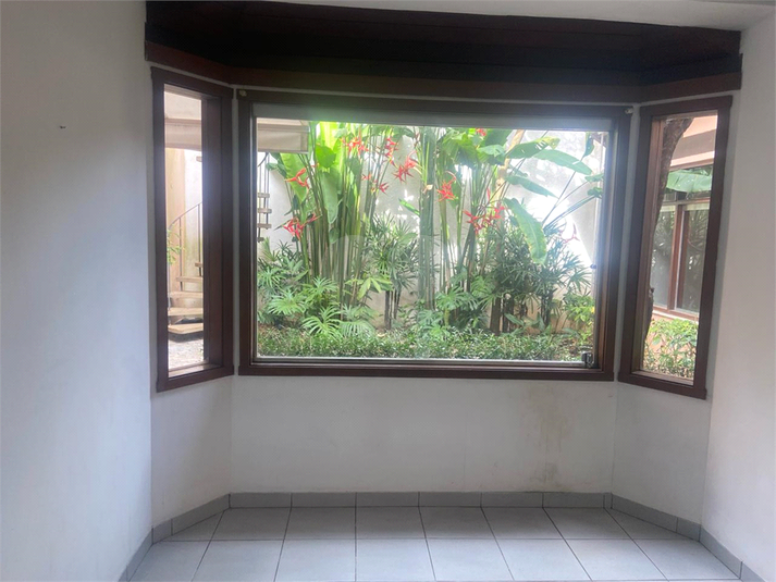 Venda Casa São Paulo Jardim Paulistano REO911849 26