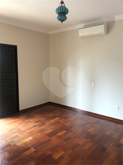 Foto REO912465