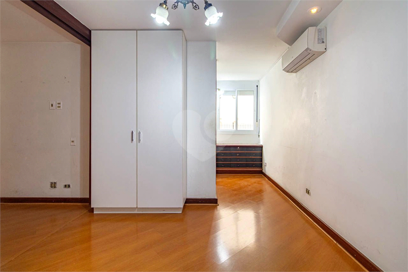 Venda Apartamento São Paulo Cerqueira César REO912484 17