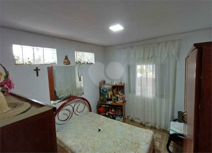 Foto REO912539