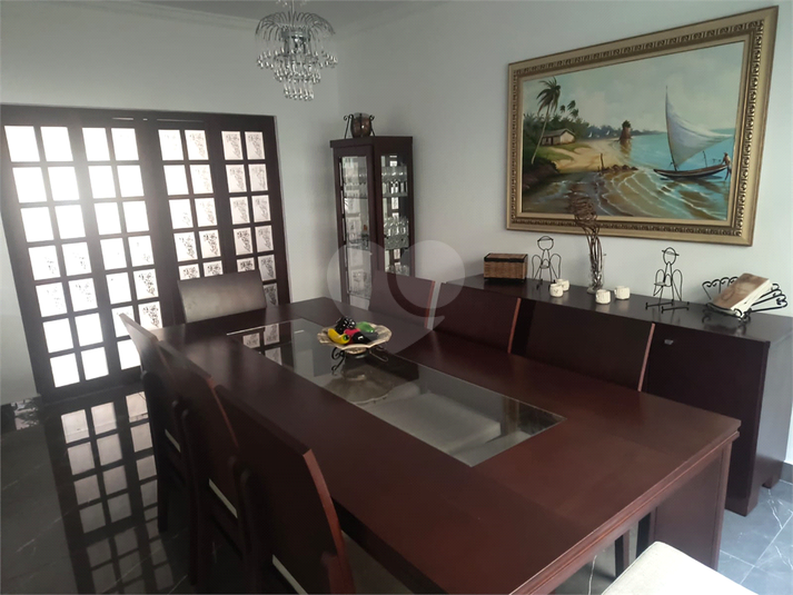 Foto REO912669