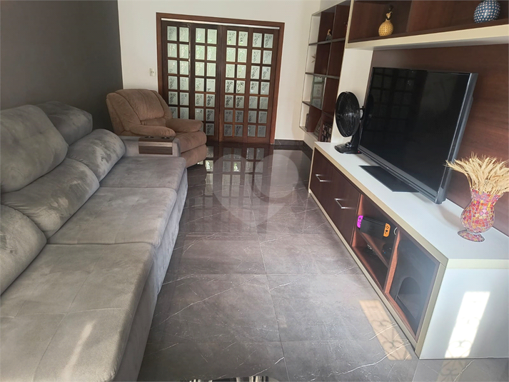 Foto REO912669