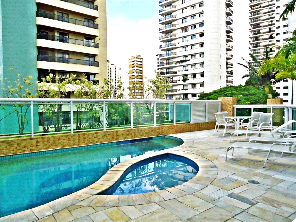 Venda Apartamento São Paulo Santana REO912981 37