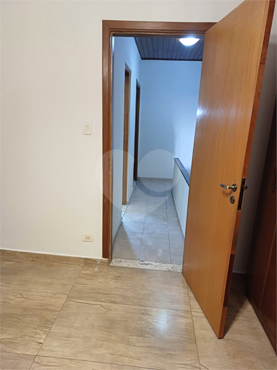 Foto REO914330