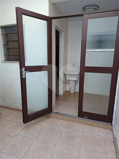Foto REO914330