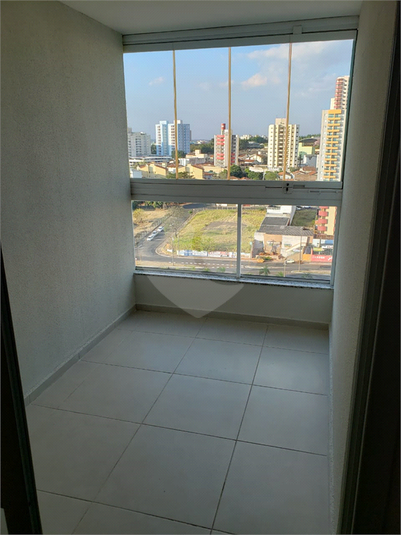 Foto REO914757