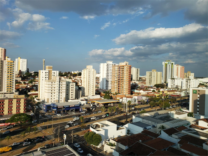 Foto REO914757